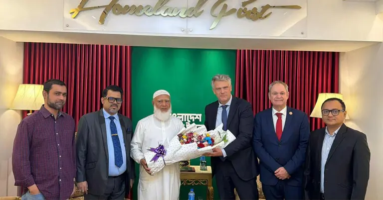 জামায়াত আমিরের সঙ্গে নেদারল্যান্ডসের রাষ্ট্রদূতের সৌজন্য সাক্ষাৎ